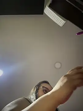 Snapshot of Ixchel_Anaid chatting on 02/20/26, 12:18 Ixchel Anaid online show from 02/20/26, 12:18