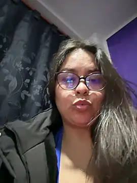 Snapshot of Ixchel_Anaid chatting on 07/19/26, 03:21 Ixchel Anaid online show from 07/19/26, 03:21