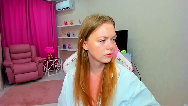 Strawberrye online show from 05/30/26, 03:25