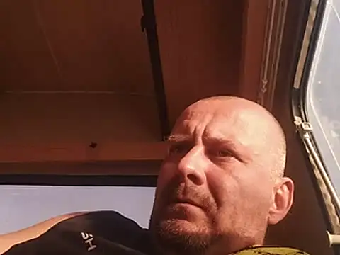 MrWhitePL online show from 07/19/26, 06:22