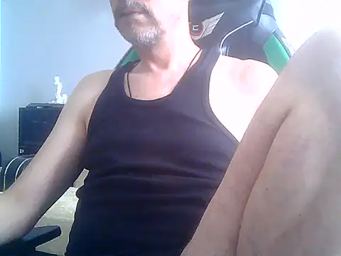 Snapshot of boran34 chatting on 07/02/26, 03:29 boran34 online show from 07/02/26, 03:29