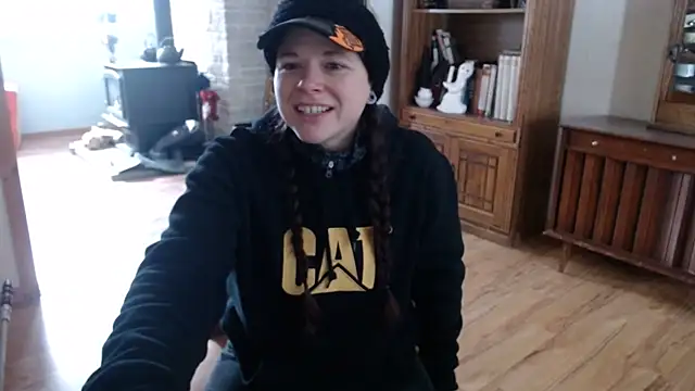 MarcyJones online show from 01/31/25, 06:57