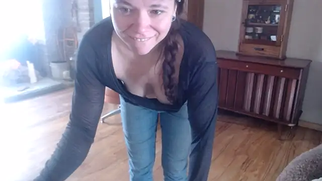 MarcyJones online show from 02/12/25, 06:19