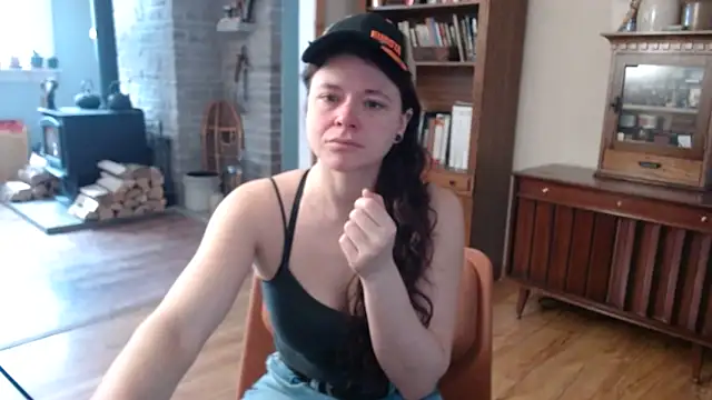 MarcyJones online show from 02/25/25, 02:11