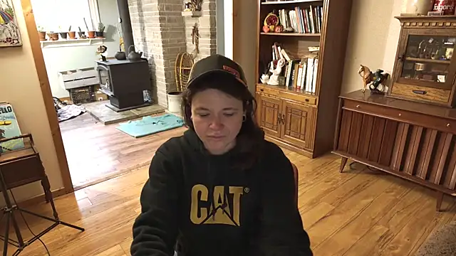 MarcyJones online show from 11/15/25, 02:57