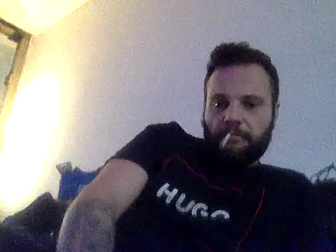 Snapshot of Dirty0892 chatting on 10/29/25, 02:30 Dirty0892 online show from 10/29/25, 02:30