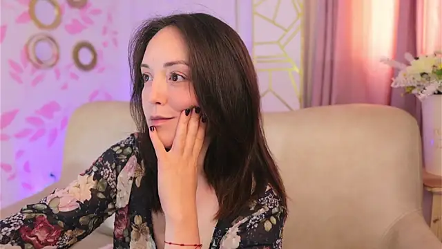 molly marmalade  online show from 12/06/24, 07:12