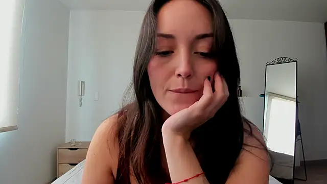 molly marmalade  online show from 03/21/25, 05:12