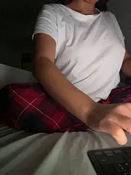 Aestheticsgirl online show from 10/07/25, 10:07