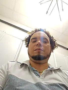 latinoflpr online show from 04/25/26, 09:56