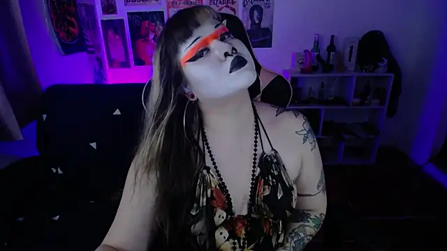 Snapshot of Bdsm_and_fries chatting on 05/15/26, 03:30 Bdsm and fries online show from 05/15/26, 03:30