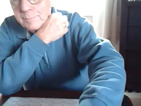 johnjohn622662 online show from 11/04/25, 11:20