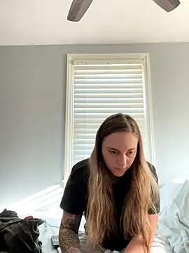 jaseyrae online show from 11/08/25, 07:34