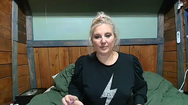 lisaxlovexxx online show from 10/07/25, 04:59