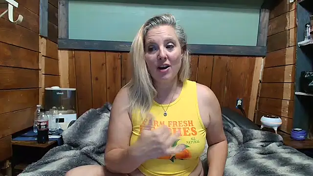 lisaxlovexxx online show from 05/27/26, 01:57