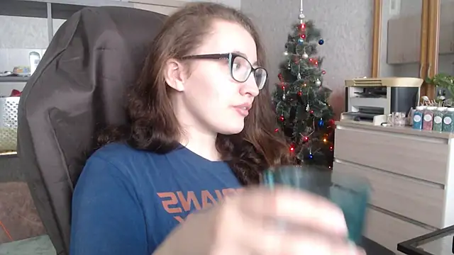 AnKey Rayah online show from 01/12/25, 08:25