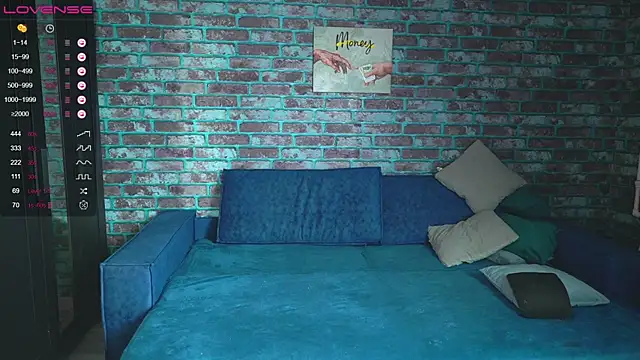 mark normal online show from 03/17/25, 01:14