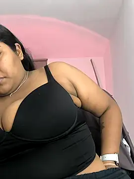 paola091 online show from 11/22/25, 12:04