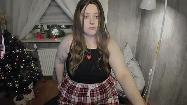 Sophia Edwards online show from 12/20/24, 05:29