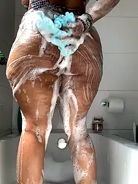 CurvyDesire1 online show from 11/01/25, 07:54