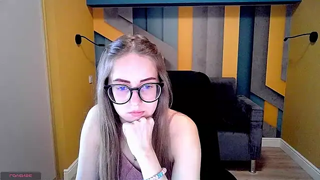 AliceAdams online show from 03/08/25, 11:37