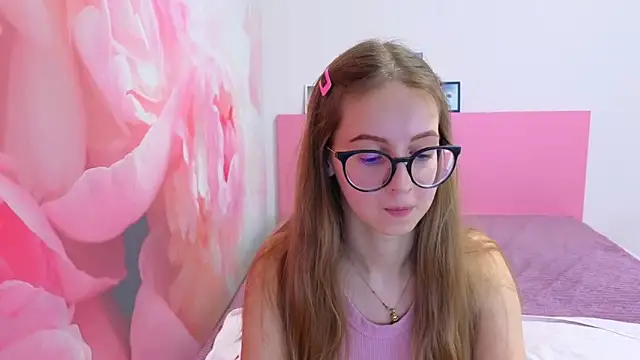 AliceAdams online show from 02/14/26, 08:33