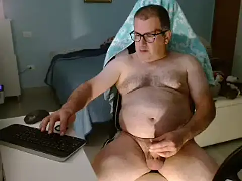 Snapshot of ItalianEXB chatting on 09/26/25, 10:25 ItalianEXB online show from 09/26/25, 10:25