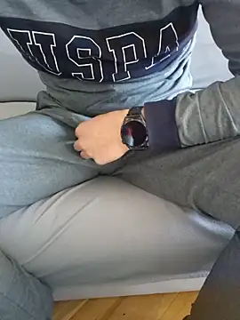 praqun2021 online show from 03/12/26, 07:58