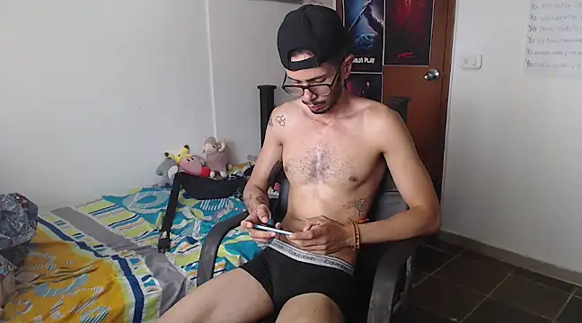 alisterxxx online show from 03/20/25, 06:31