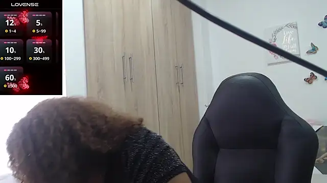 BustyMilf  online show from 02/23/25, 12:27