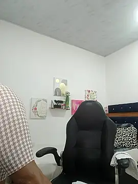 BustyMilf  online show from 01/08/26, 12:29