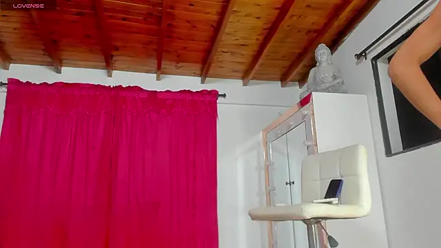 emily hornett online show from 02/28/26, 03:18