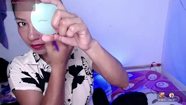 ninatiny online show from 04/06/26, 11:22