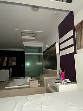 jasminesummer online show from 01/19/26, 03:16