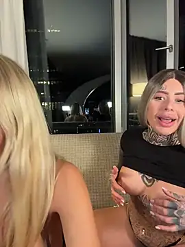 jasminesummer online show from 03/18/26, 06:33