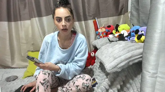 jessystarr online show from 12/02/25, 11:00