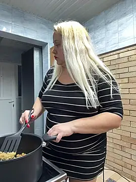 SabinaSweety online show from 02/16/26, 03:52