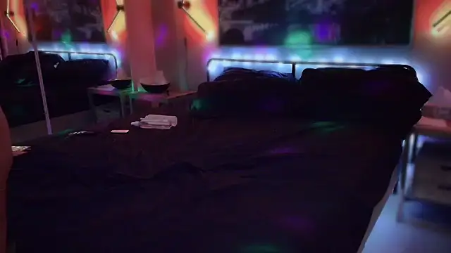 MikyFoxx online show from 09/26/25, 09:46