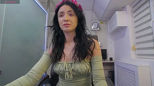 GlamKate online show from 03/11/25, 10:29