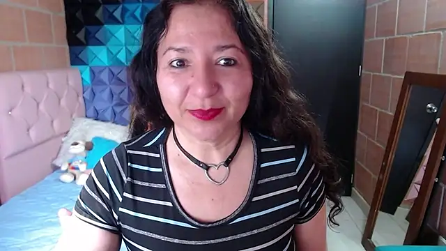 katifoxx online show from 02/25/25, 06:20