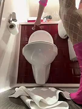 Yasmincd1 online show from 03/04/26, 01:33