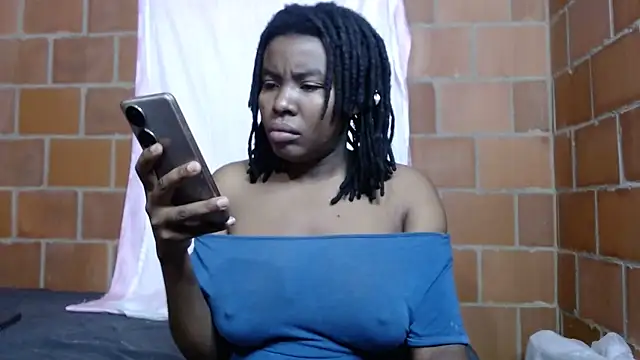 Magaharper10 online show from 10/29/25, 03:42