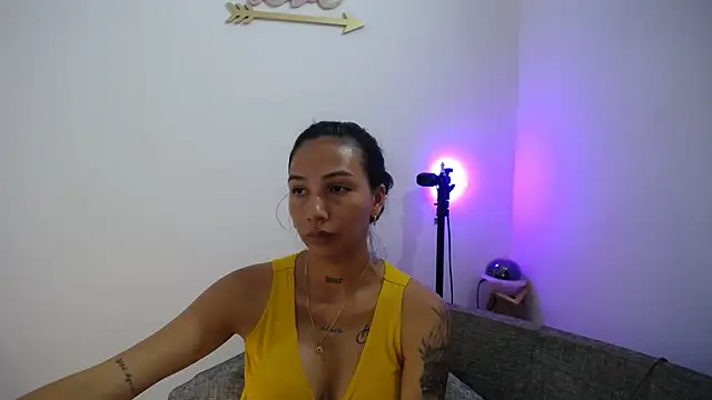 Allyson Smith online show from 12/29/24, 10:57