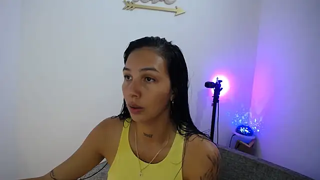 Allyson Smith online show from 12/30/24, 08:47