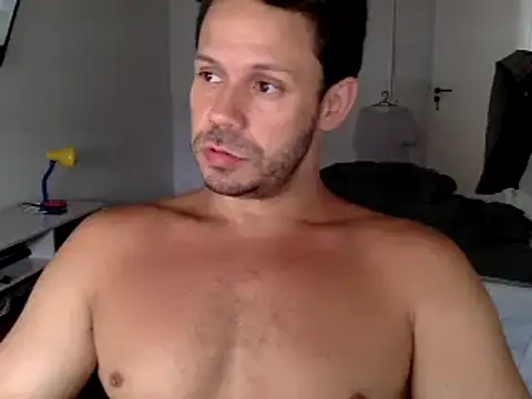 Snapshot of FelipeRiver chatting on 02/05/25, 04:58 FelipeRiver online show from 02/05/25, 04:58