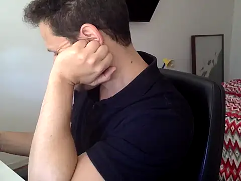 Snapshot of FelipeRiver chatting on 10/23/25, 01:10 FelipeRiver online show from 10/23/25, 01:10