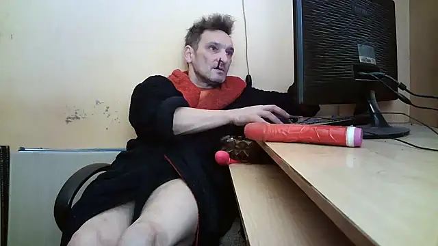 Snapshot of dundyFocus chatting on 02/22/26, 09:52 dundyFocus online show from 02/22/26, 09:52