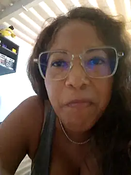 Snapshot of mila38 chatting on 06/19/26, 03:27 mila38 online show from 06/19/26, 03:27