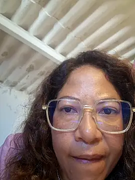 Snapshot of mila38 chatting on 07/01/26, 04:29 mila38 online show from 07/01/26, 04:29