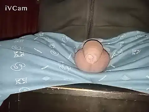 Snapshot of Bigdick666cm chatting on 12/10/24, 05:33 Bigdick666cm online show from 12/10/24, 05:33